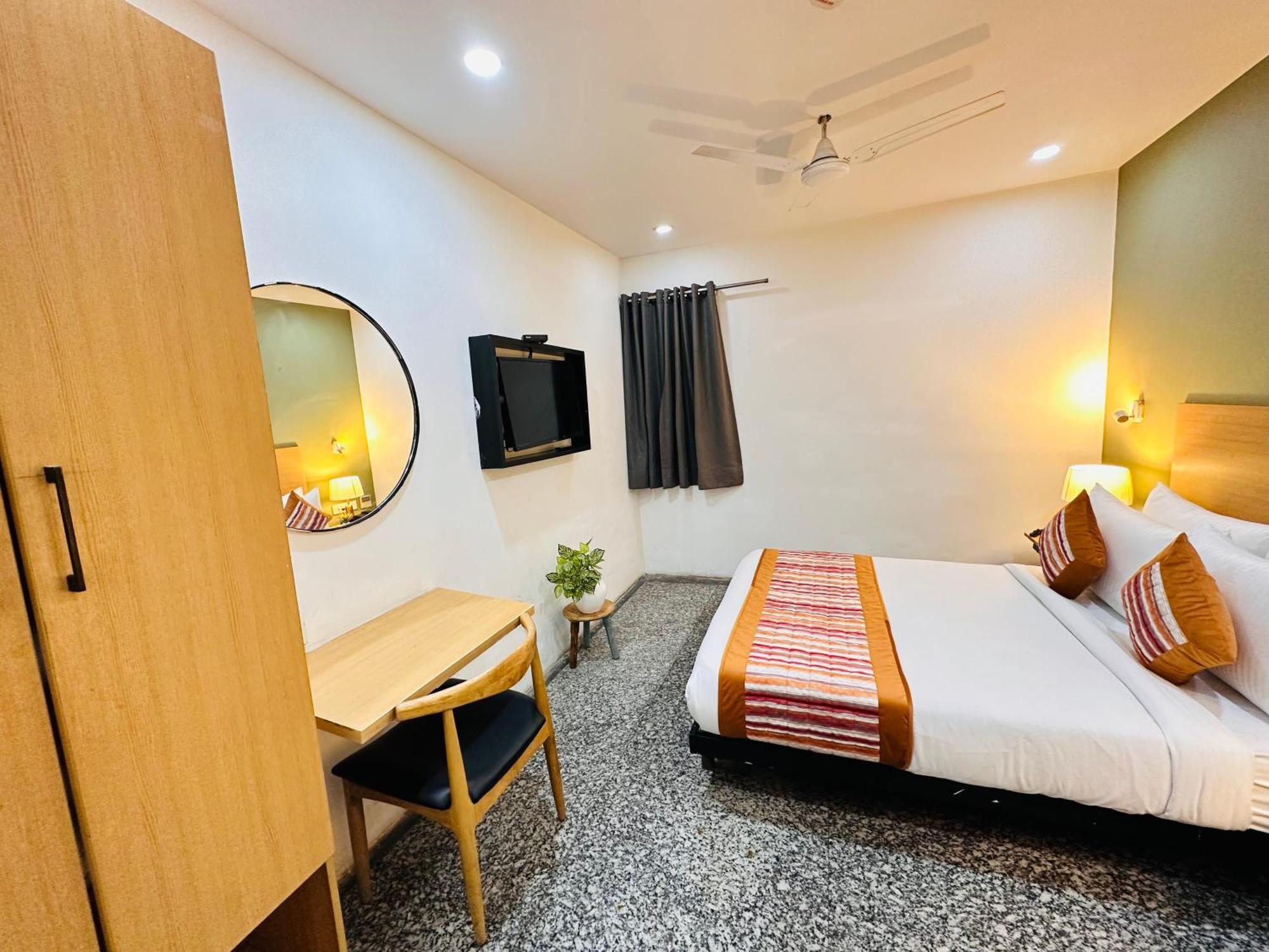 Appartement Golden Saffron - Punjabi Bagh Delhi *